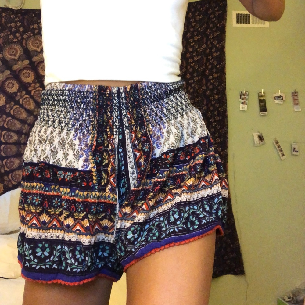 Flowy shorts